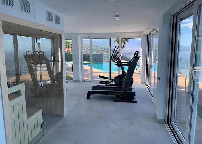 Crystal Ocean Tacoronte